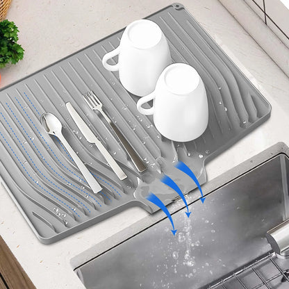 Large Silicone Dish Drying Mat with Drain Lip – Hygienic, Easy-Clean Counter Tray for Kitchen Sink, No Water Buildup