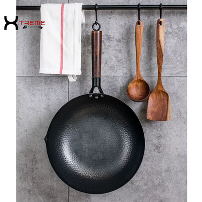 32cm Pure Iron Wok - Versatile Cast Iron Pan for Gas & Induction Cooking - Ideal Chinese Cookware